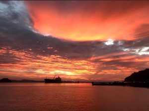 matahari terbenam di Sandakan
